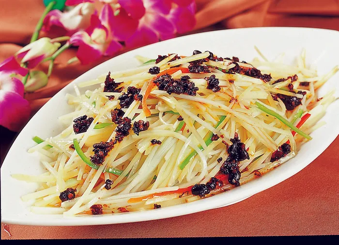 92CC097老干妈土豆丝