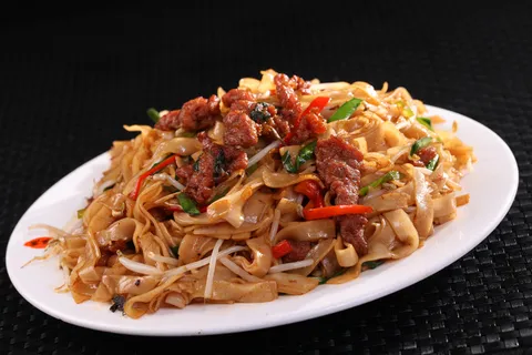 MD00433牛肉炒河粉 (2)