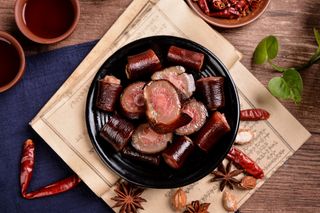 美味好吃的南方农家腊肉图片-第1张