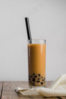 清爽夏季果汁饮品摄影照片