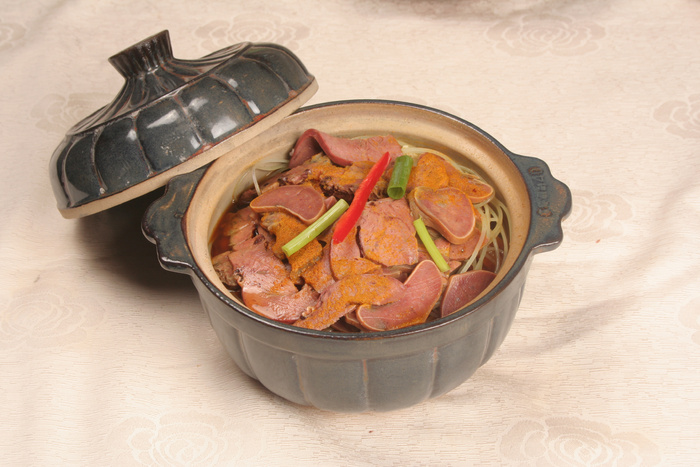 31特色牛杂煲-张生粥记