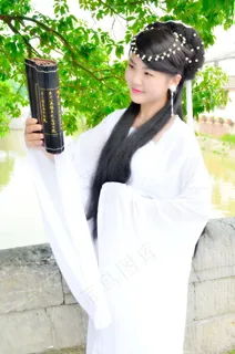 古典装美女图片 古典装美女图片