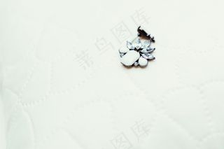 简约白色PPT背景图片