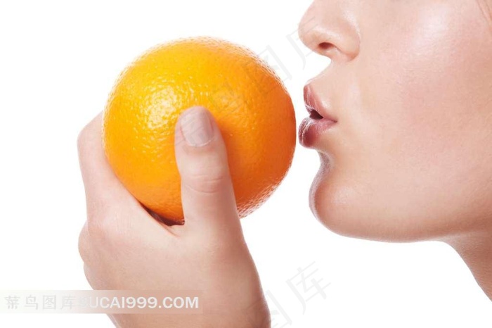 手拿橙子的美女面部素材