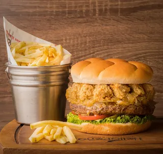 黄色美味汉堡摄影素材