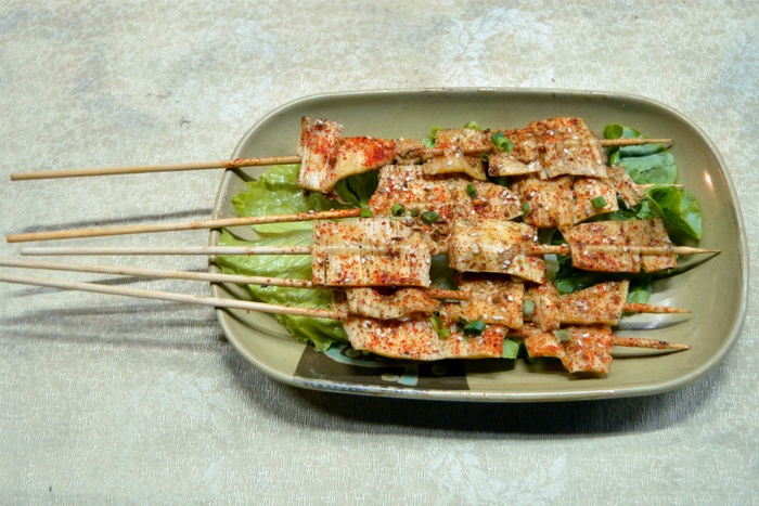 烧烤美食烤肉街边小吃油炸烤牛板筋