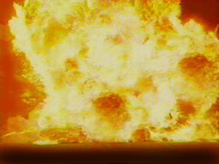 爆炸大火燃烧