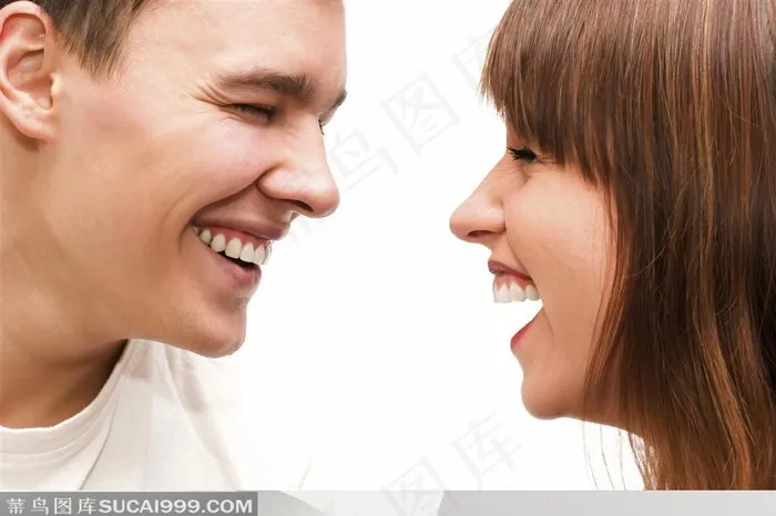 情人节情侣-外国情侣相视对笑图片素材