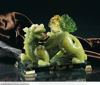 中华传统工艺-漂亮的玉狮子