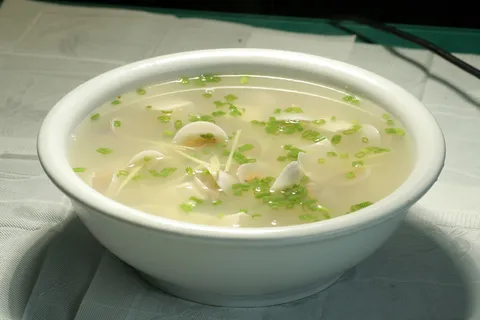 1白蛤豆腐汤 潮州大排档