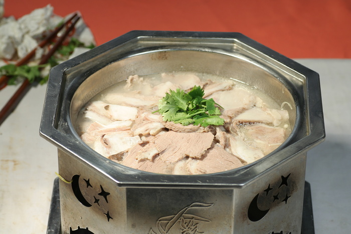 银盆羊肉48元