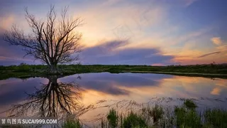 黄昏湖畔美景壁纸