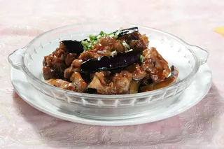   茄子焖排骨 