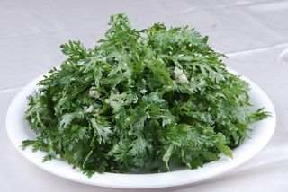 LCSC3051蒜汁茼蒿 12元