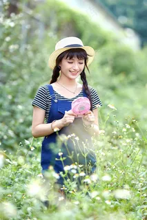小清新长辫子清纯美女图 小清新长辫子清纯美女图