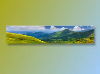 郁郁葱葱的山峰图片