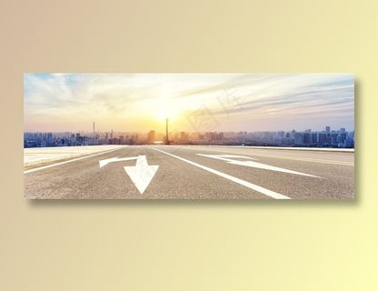 城市中的高速公路高清图片