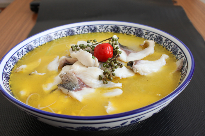 特色美食酸菜鱼