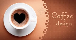 一杯心形的咖啡