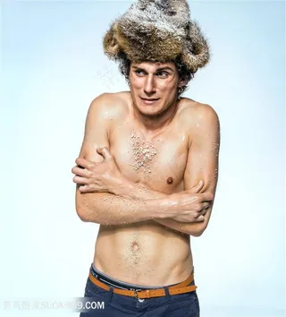 冬天寒冷的人物高清图片