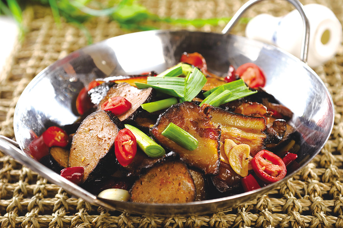 干锅美食焖锅湘菜麻辣香辣纸锅干锅猪血丸子