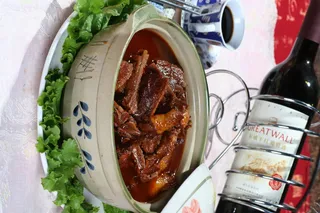 红汤烧鹅仔