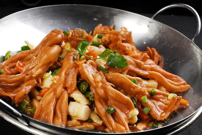 干锅美食焖锅湘菜麻辣香辣纸锅干锅鸭掌 