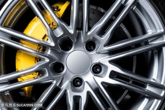 跑车车轮特写高清图片