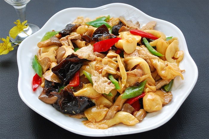 肉炒杂菌菇美食素材