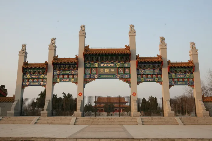 三公殿大门牌坊