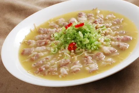 CXC04879酸汤佐肥牛 CXC04879酸汤佐肥牛