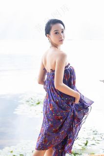 高清国内气质美女模特蓝夏抹胸短裙夏日清爽美女写真图片
