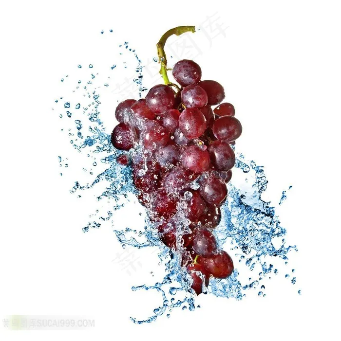 被水花冲洗的葡萄