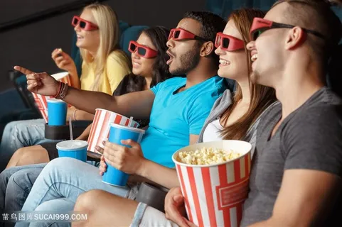 戴3d眼镜的人物高清图 戴3d眼镜的人物高清图