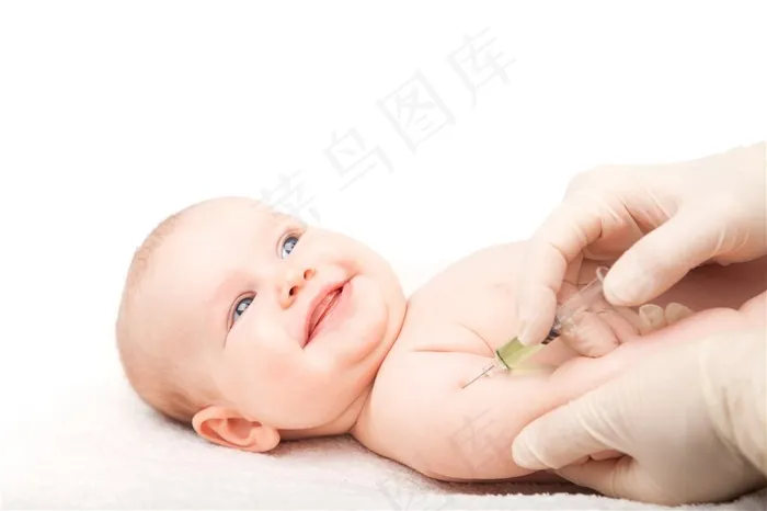 正在接种预防针的宝宝高清图片