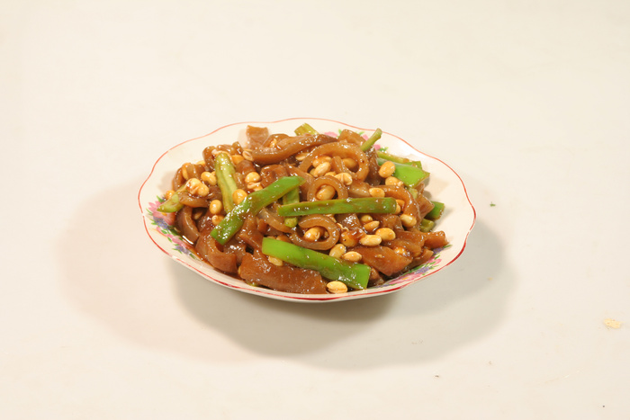 尖椒猪皮炒豆嘴12元