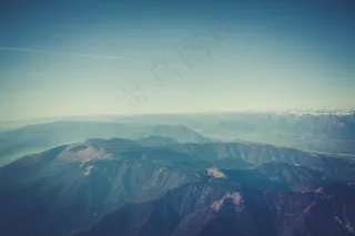 阿尔卑斯山脉图片