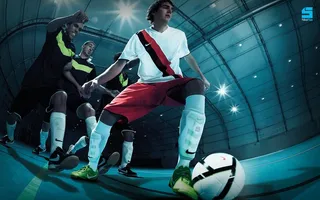 耐克足球战靴品牌图片-第12张