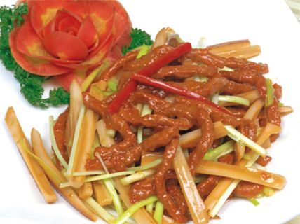 95X-144卤藕韭黄牛肉丝