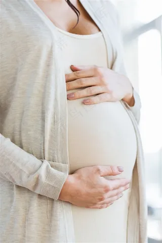 怀孕的孕妇美女图