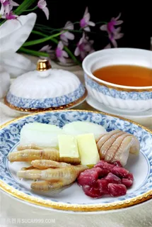 白玉炖螺头的美食图片 白玉炖螺头的美食图片