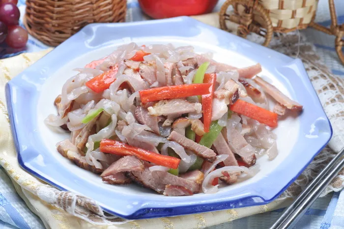 腊肉炒魔芋 (3)