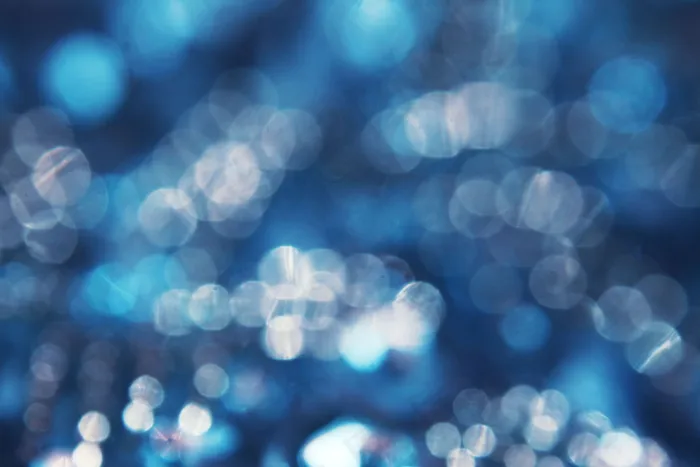 蓝色梦幻光晕背景图片