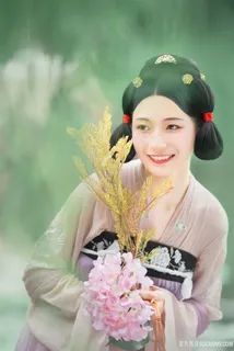 古装汉服萌系美女图片