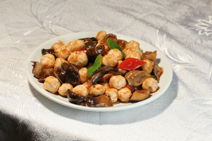 40香菇烧鸡肉丸 川情小镇