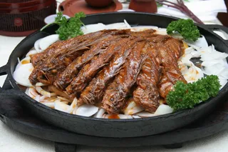 铁板黄花鱼28元 (1)