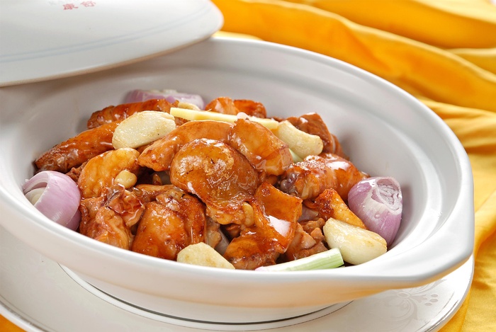 石锅煲类火锅川菜特色菜生炒清远鸡