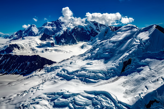 阿拉斯加州雪山图片