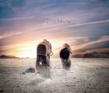 创意运动鞋广告素材大图