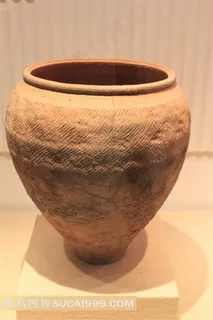 半坡博物馆馆藏炫纹陶罐文物
